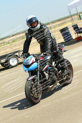 media/Sep-20-2025-TrackDaz (Sat) [[27f0cde673]]/Around the Pits/